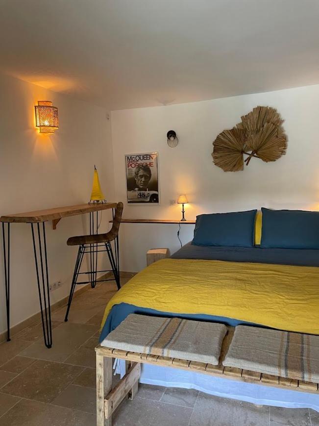 La Beluga Hotel Сен Максим Екстериор снимка